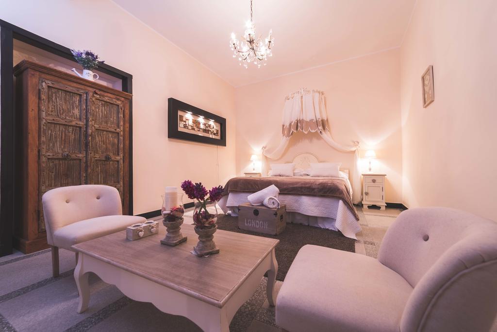 Il Sogno Maison De Charme Кьявари Экстерьер фото